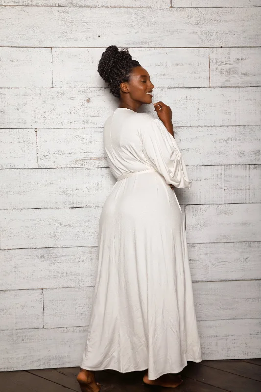 Women's Contemporary Apparel Sporty Streetwear PLUS SIZE CREAM ROBE